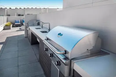 Image de Luxury 1br Pool, Gym, Rooftop and Prime Location