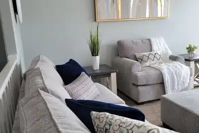 Image de Hot-Tub Family & Friends Retreat \n5-Bed 2-bath with Games room.