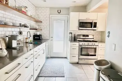 Image de Harper House | Charm and Comfort in Central Atx