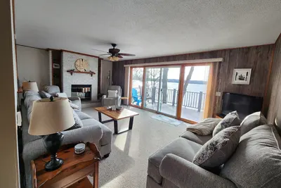 Image de Lakefront Northwoods Retreat for Swimming, Fishing & Relaxing at The Bird House!