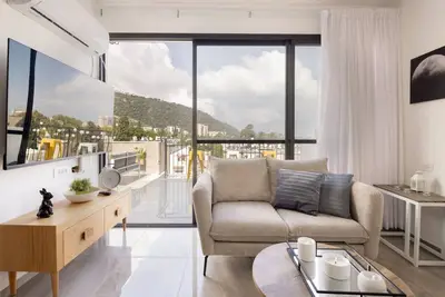 Image de Bahai Gardens Vista Penthouse by Sea N' Rent