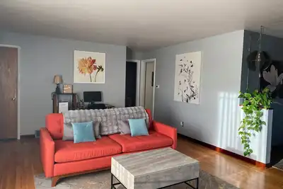 Image de West Seattle Walkers Paradise 2br Private Home w/ Off-Street Parking