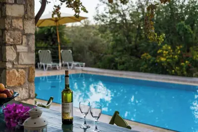 Image de Dream 2 - Maison traditionnelle avec piscine à partager