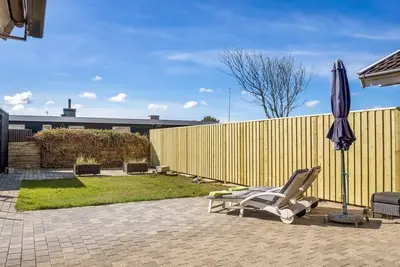 Image de \"Sulo\" - 300m from the sea by Interhome