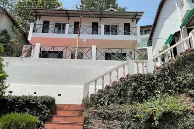 Image de 3bhk Villa near Bhimtal with Sukha valley View and parking space!
