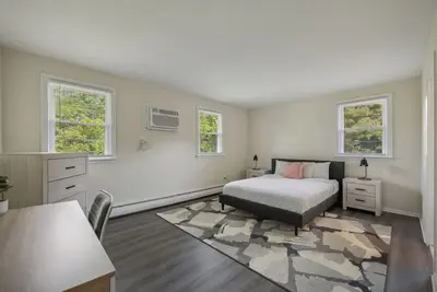Pine Brook 1306 I Modern 2Br Oasis I Free Parking