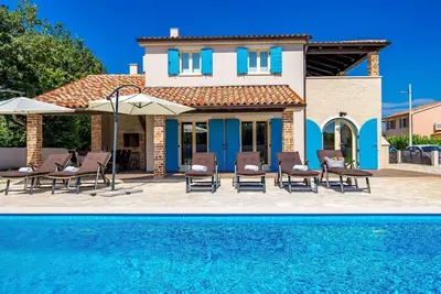 Image de Maison de vacances Hreljici pour 1 - 8 personnes avec 3 chambres à coucher - Maison de vacances