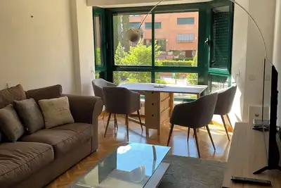 Image de Lujoso Apartamento en Zona Residencial la Piovera, Feria de Madrid