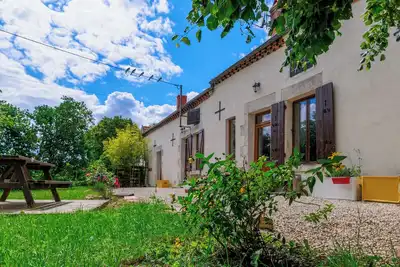 Image de Charmante Maison proche Sancerre avec piscine - A l'orée du bois - Calme absolu