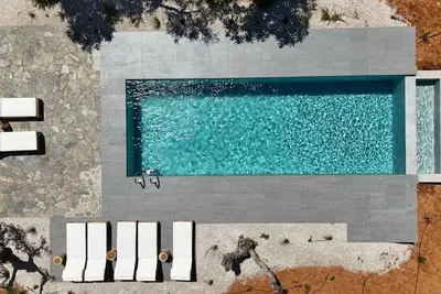 Image de Villa The Pines- Jaccuzi - Private Pool - 7 minutes from the beach