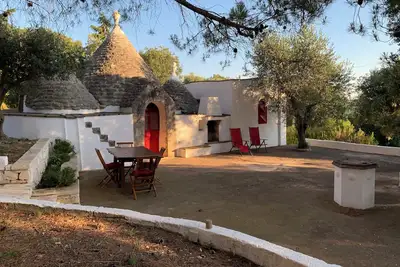 Image de Amazing property with 2 Trulli houses + pool near Ostuni. Perfect for families.
