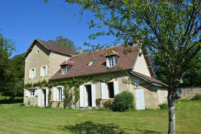 Image de Maison idéale pour les familles en pleine nature dans la Bourgogne Nivernaise