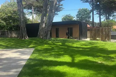 Image de Magnifique maison en bois neuve à Préfailles à 5o mètres de la plage!