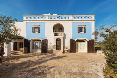 Image de Terra Sessana. Blue Villa with private pool, spa and steam room