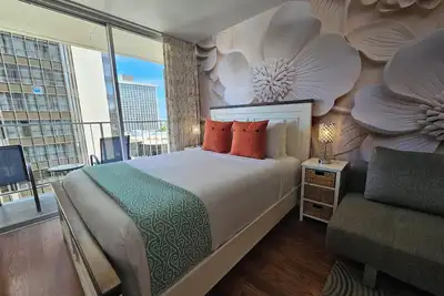 Image de Marine Surf 13th Renovated with Small Parking Space