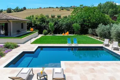 Image de Villino Le Moie 4+2, Emma Villas