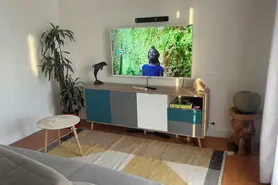 Image de Appartement à 10 Mn de la Défense (T2) et 40 Mn Porte de Versailles