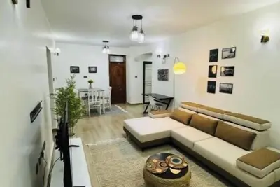 Image de Tranquil 2 Bedroom In Westland 5 Minutes To SARiT Centre