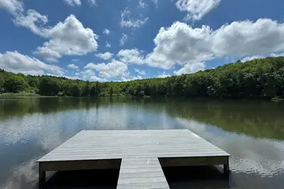 Image de Lakefront Retreat, near All Star Village, in the Catskills