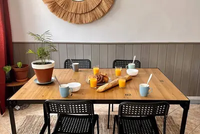 Image de Appartement en rez de jardin, centre ville non loin de la gare