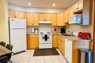 Image de W463-KingBd/Central/Gym/FreeParking/View/2br/2bt/Sleep7