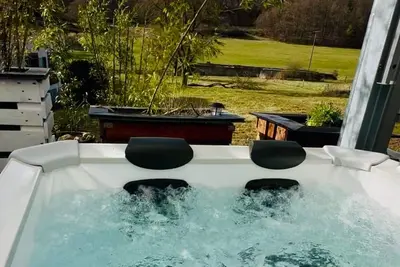 Image de Luxus Private Suite mit Sauna, Effektkamin und Terrasse