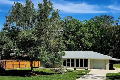 Image de Riverfront Retreat on the Withlacoochee River and only minutes to Rainbow River!