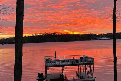 Eight Sandals - Lakefront home on Lanier w/dock, hot tub, fire pit and game room