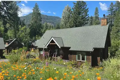 Image de Log Cabin Inn 18 On The McKenzie River