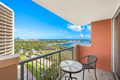 Image de beautiful Bay view from the 10th floor in the Iconic Mutiny in Coconut Grove