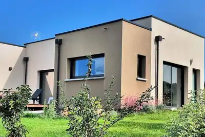 Image de Maison pour la  famille, les amis, en bord de mer et campagne,