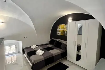 Image de Appartamento nel cuore di Catania \"Nika house of the sun\"