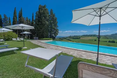 Image de San Gimignano Apartment with Pool Ap. 1