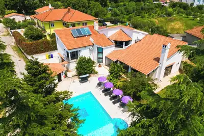 Image de Holiday Home Belvue With Private Parking. Pet Friendly!