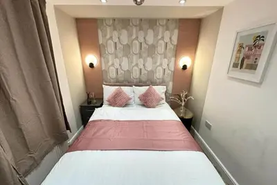 Image de Appartement-Salle de bain privée-F3- Gorgeous 1 Bed Flat
