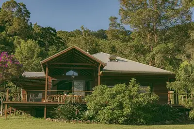 Image de Nest - Nestled on 35 acres of undulating landscape surrounded by 200 acres of national forest