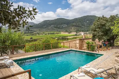 Image de Maison Es Pont avec piscine dans Mallorca
