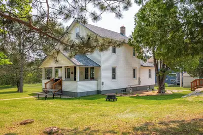 Image de Pine Park - Charming 5 Br home