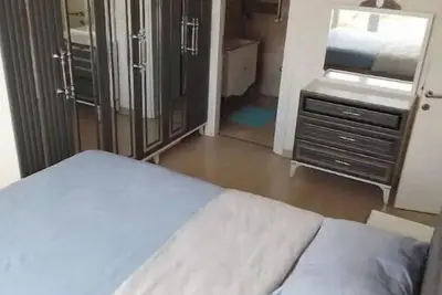 Image de 2 bedroom on top floor with amazing view