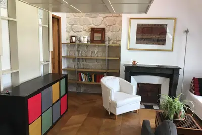 Image de Brand new bright roof top loft with Ac in Latin Quarter