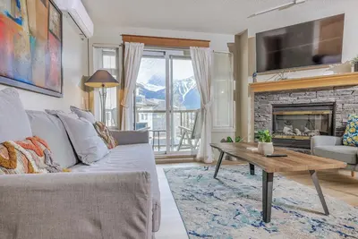 Image de Lovely Mountain View 2br 5bed