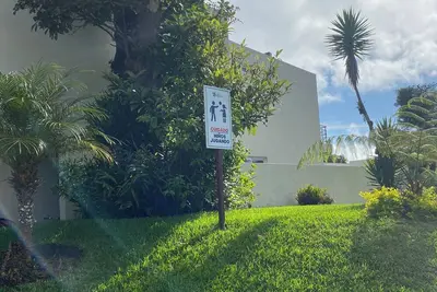 Image de Home en Carretera a El Salvador 7 minutes away from Casa de Dios Church!