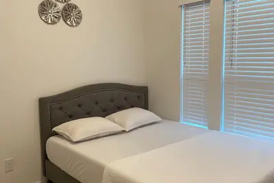 Image de Modern house in Cypress.