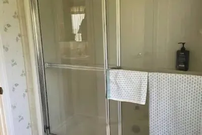 Image de Lake/River house get-a-way!