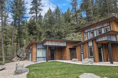 Image de Montana Ponderosa Cabin #4- Walk to Flathead Lake, Short drive to Glacier Park