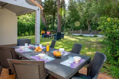 Image de Les Pins by Interhome