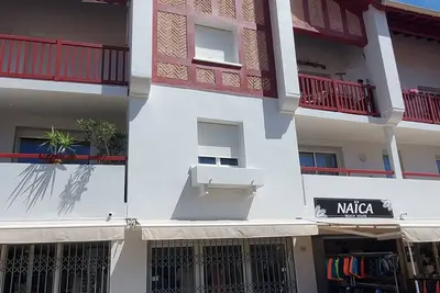 Image de bel appartement en duplex 4 personnes