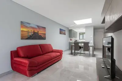 Image de Appartement avec vue splendide sur le golfe de Lugano (Promenade 6)