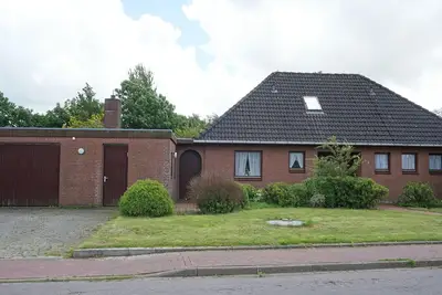 Image de Großes Einfamilienhaus für 6 Personen mit Terrasse und Garten