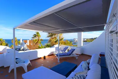 Playa Paloma Beach House 8pax